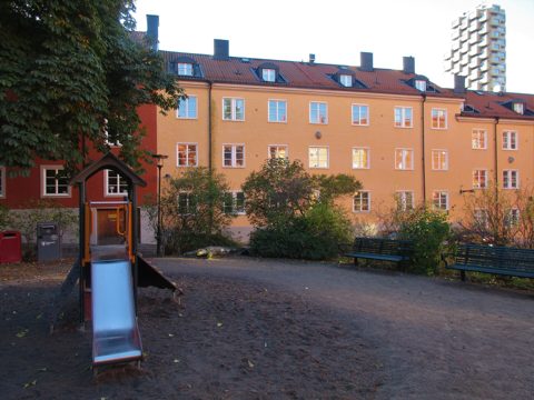 Norra tornen, vy från Hedemoratäppan, oktober 2022d.jpg
