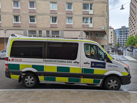 Transportambulans på Södermalm i Stockholm, 20220620 - bild 1.jpg