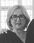 Estrid Brekkan, iceland ambassador in Sweden and the filmmaker hypnotist Gurwann Tran Van Gie (cropped).jpg