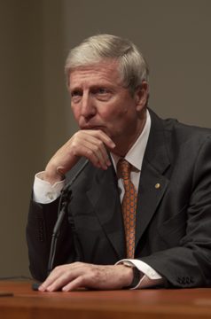 Nobel Prize 2011-Press Conference KI-DSC 7554.jpg