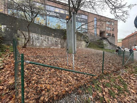 Sankt Eriksparkens hundrastgård 05.jpg