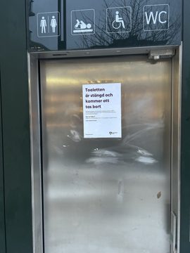 Stockholms stads offentlig toalett Norra Stationsparken 2026 jan 02.jpg