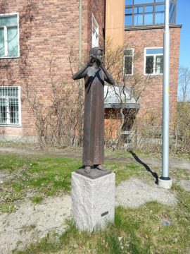 Flöjtspelerska - Thomas Qvarsebo, 1.jpg