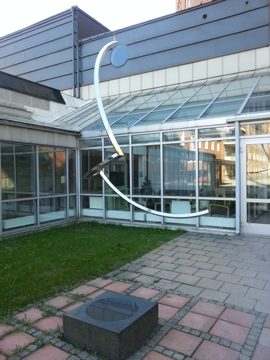 Metallmobil - Karolinska Sjukhuset, 1.jpg
