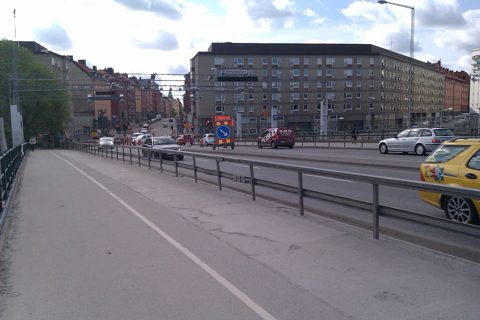 Solnabron 17 maj 2011, mot S-t Eriksplan - panoramio.jpg