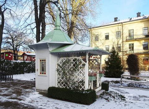Lusthuset i Sinnenas trädgård, 2019a.jpg