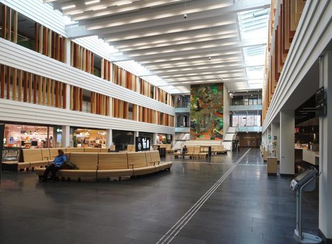Nya Karolinska, april 2019a.jpg