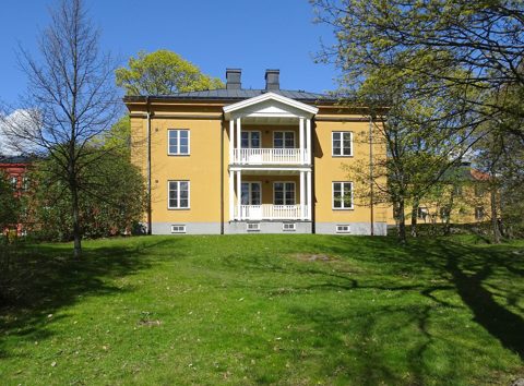 Nya Lärarvillan, Campus Solna, maj 2019a.jpg