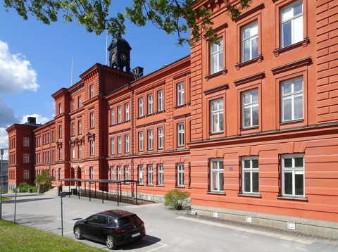Tomtebodaskolan, maj 2019a.jpg