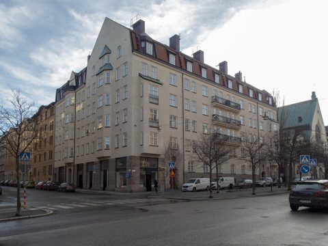 Midgård 12, Stockholm.jpg