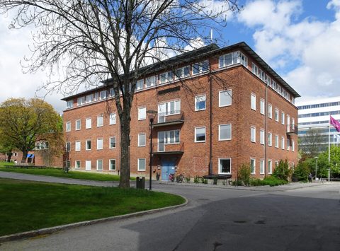 Karolinska institutes administration, maj 2019c.jpg