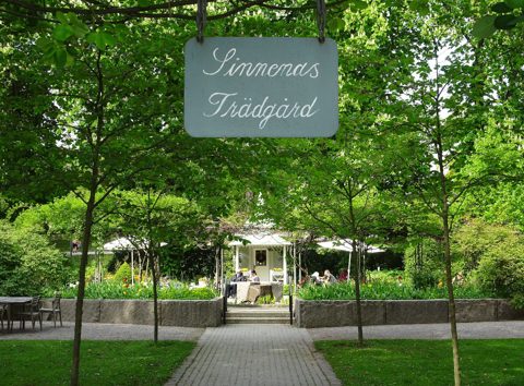 Sinnenas trädgård maj 2019.jpg