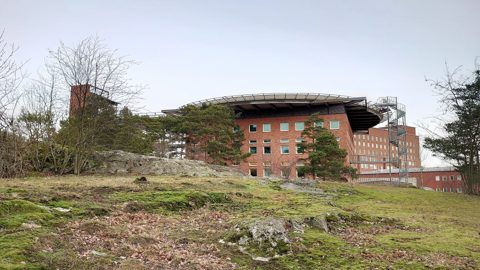 Karolinska universitetssjukhusets helikopterflygplats januari 2020 (01).jpg