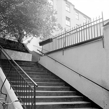 Rörstrandsgatan 14, trappor på gården, foto 1973.jpg