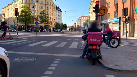 KartaView 11399897 / 102