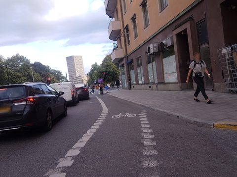 Near Torsgatan · 2019-08-14