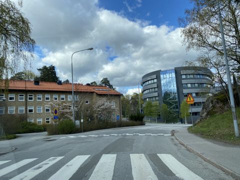 Near Tomtebodavägen · 2020-05-02