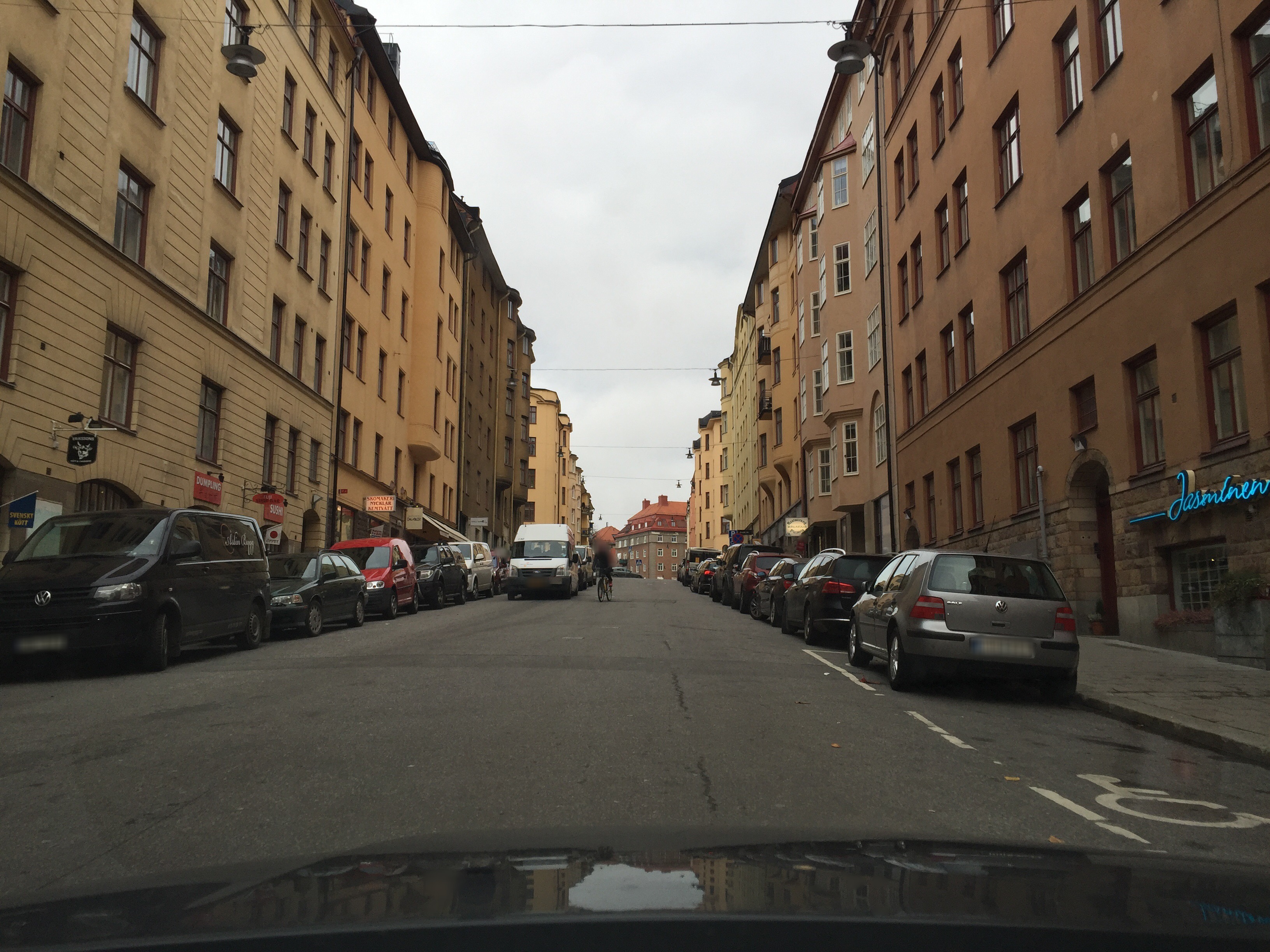 Near Vikingagatan · 2015-11-13