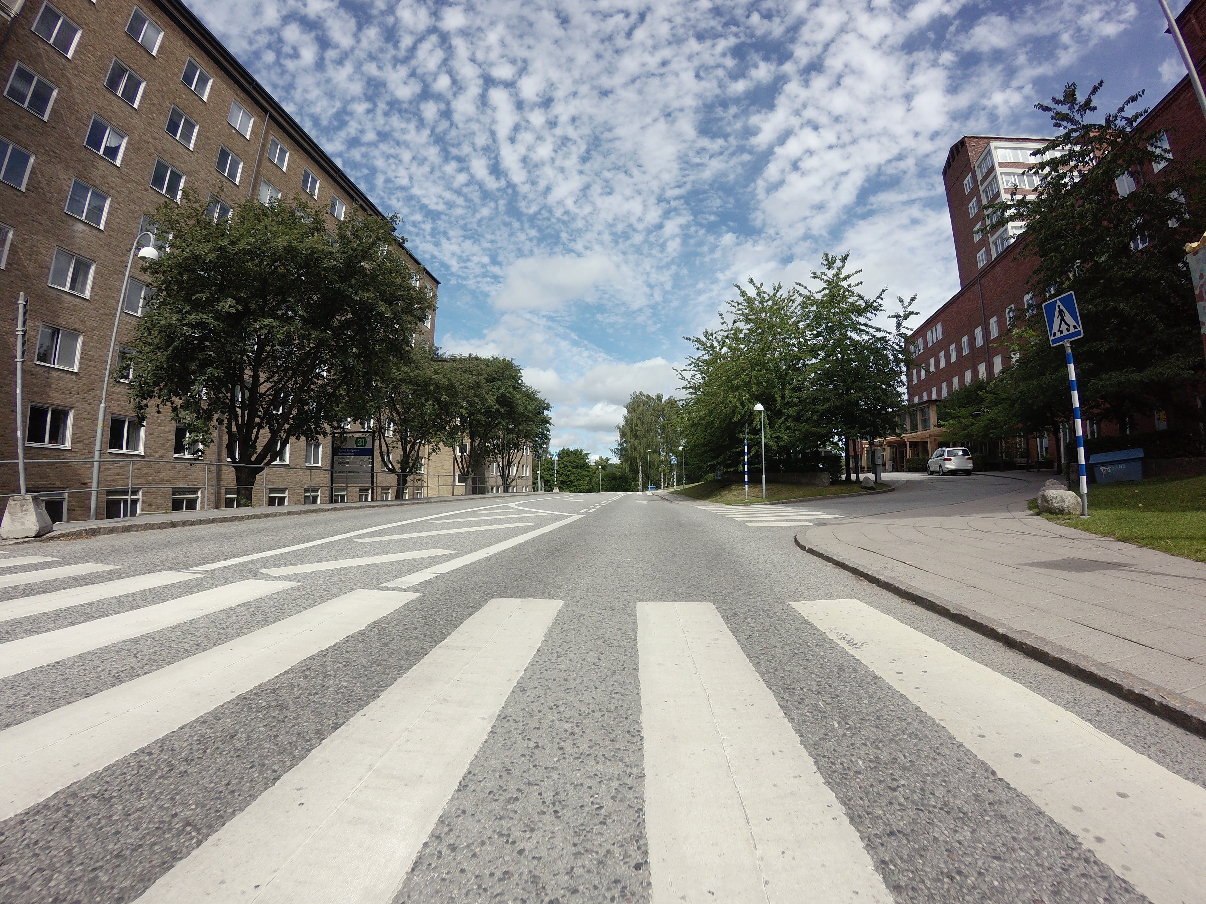 Near Karolinska vägen · 2016-07-31