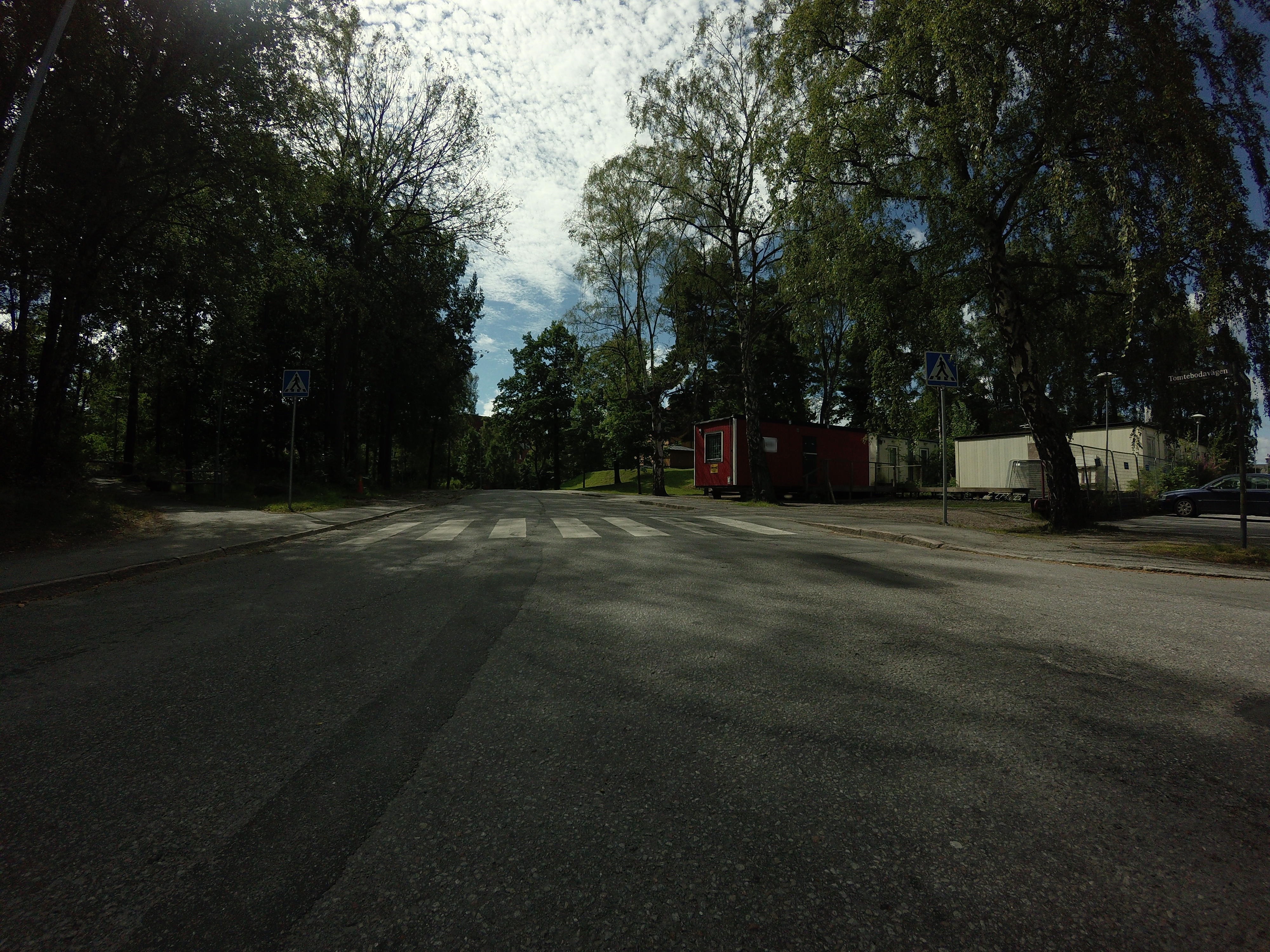 Near Tomtebodavägen · 2016-07-31
